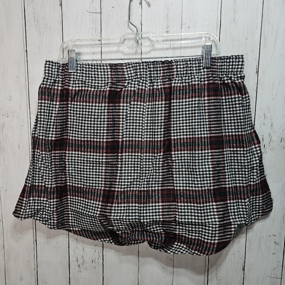 New Vintage Orvis Men's Plaid Flannel Boxers Underwear Size XL Made In USA.
